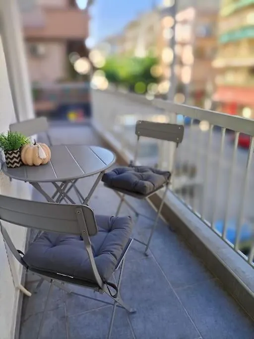 شقة Luxe Boutique With Balcony سالونيك 0*,