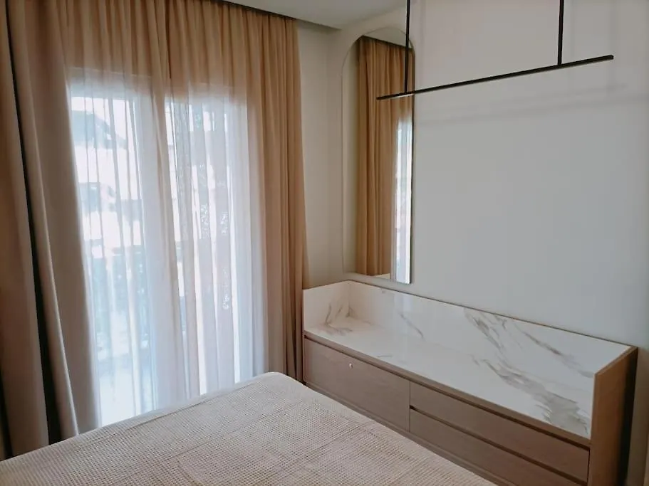 شقة Luxe Boutique With Balcony سالونيك